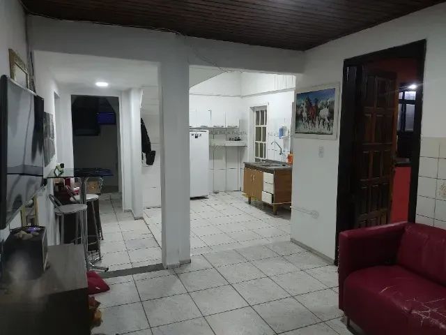 CASA À VENDA EM JANDIRA - CENTRO | OPORTUNIDADE IMPERDÍVEL!