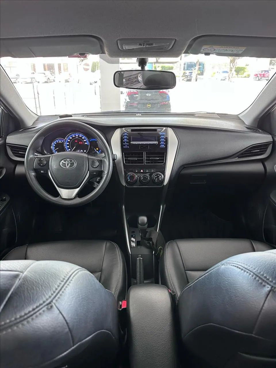 TOYOTA YARIS 1.5 16V Sedan XL - Foto 5