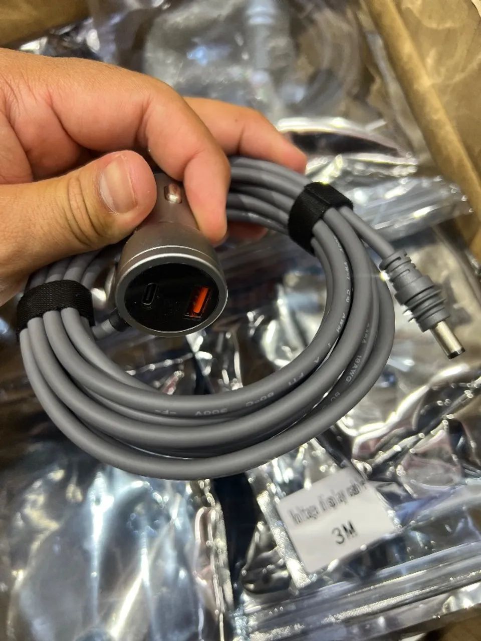 Carregador Veicular 12-24V para Starlink Mini com USB e USB-C + Cabo Original