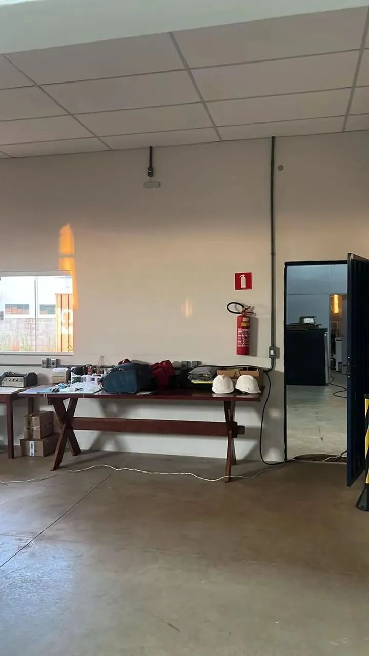 Galpão/Depósito/Armazém para venda tem 260 metros quadrados - Foto 4