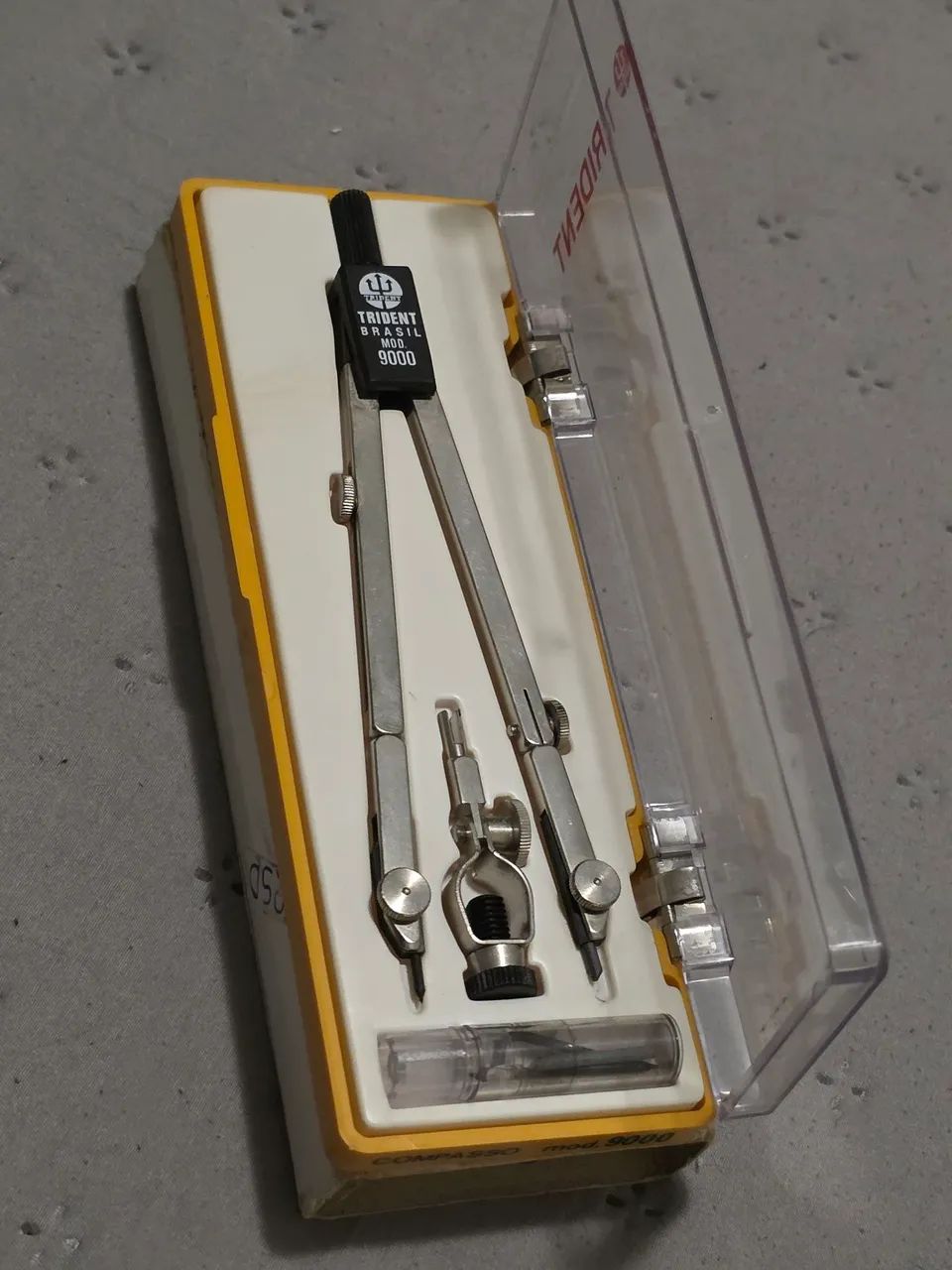 COMPASSO TRIDENT 9000 (com brinde)