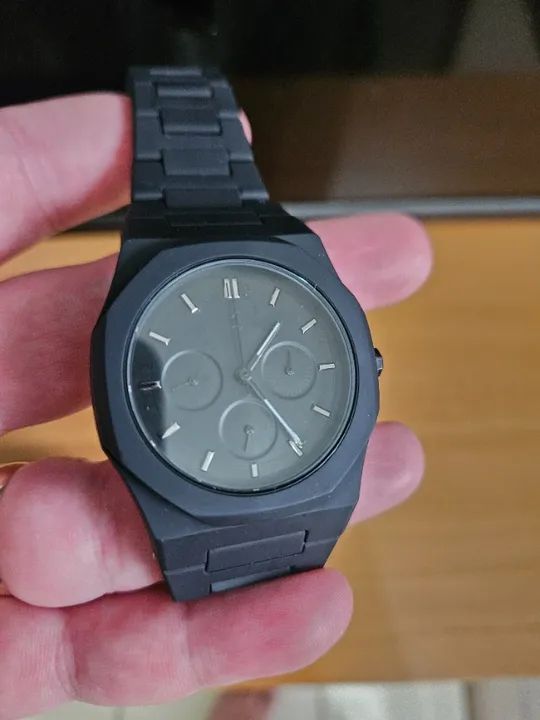 RELÓGIO IMPORTADO EMBORRACHADO