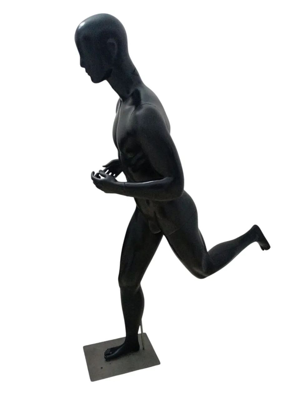Manequim Masculino Fibra de Vidro Corredor  - Foto 2