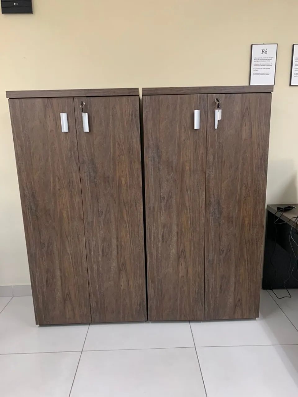 Armário Alto para Escritório - 1,60m x 80cm x 45,5cm | MDP Resistente - Foto 2