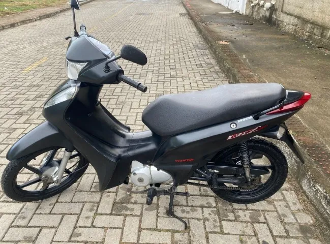 Biz 2015 Impecável
