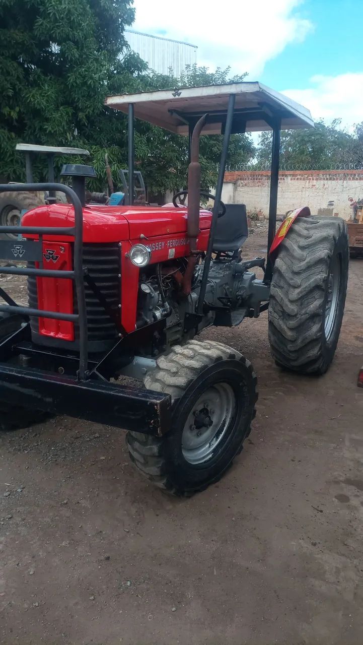  Trator Massey Ferguson 