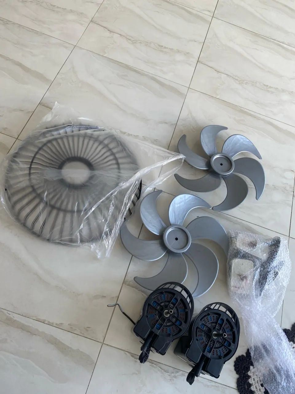 Vendo ventiladores de parede Neptuno  - Foto 2