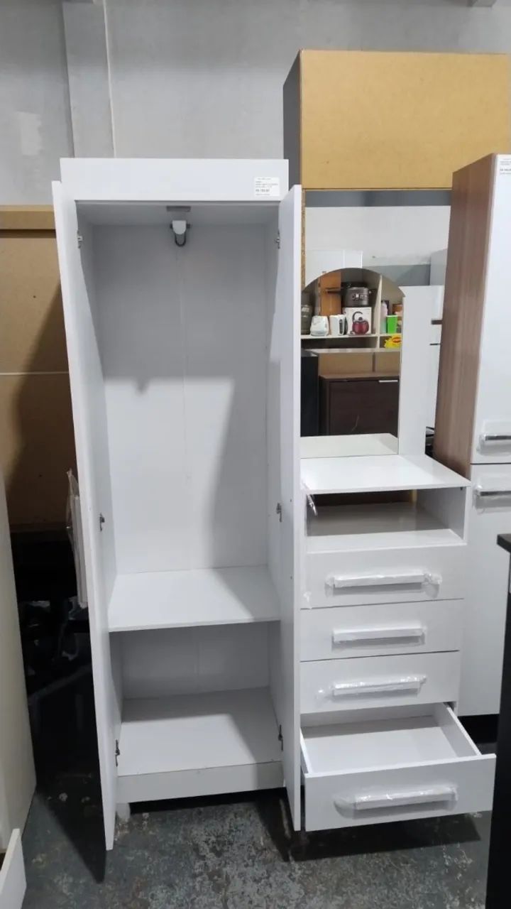 comoda com espelho novo - Foto 2