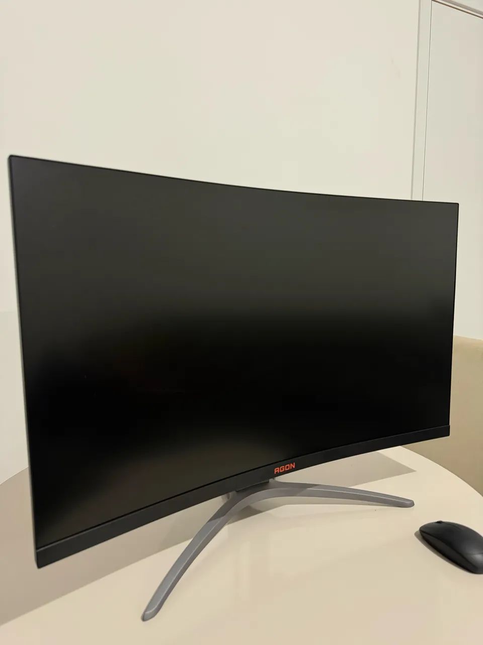 Monitor gamer AOC Agon 31,5? curvo  - Foto 2