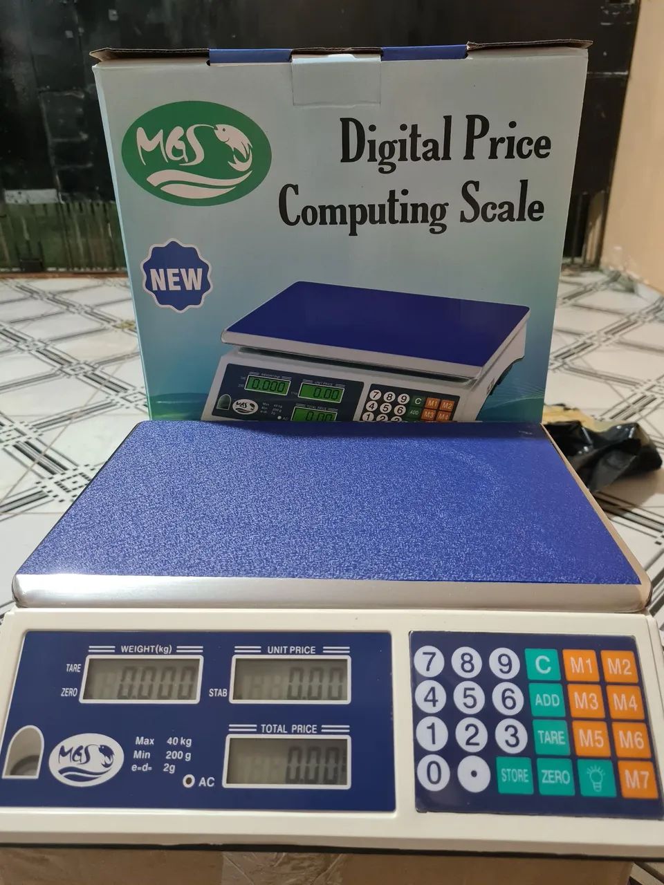 Balança digital de 40kg, nova 