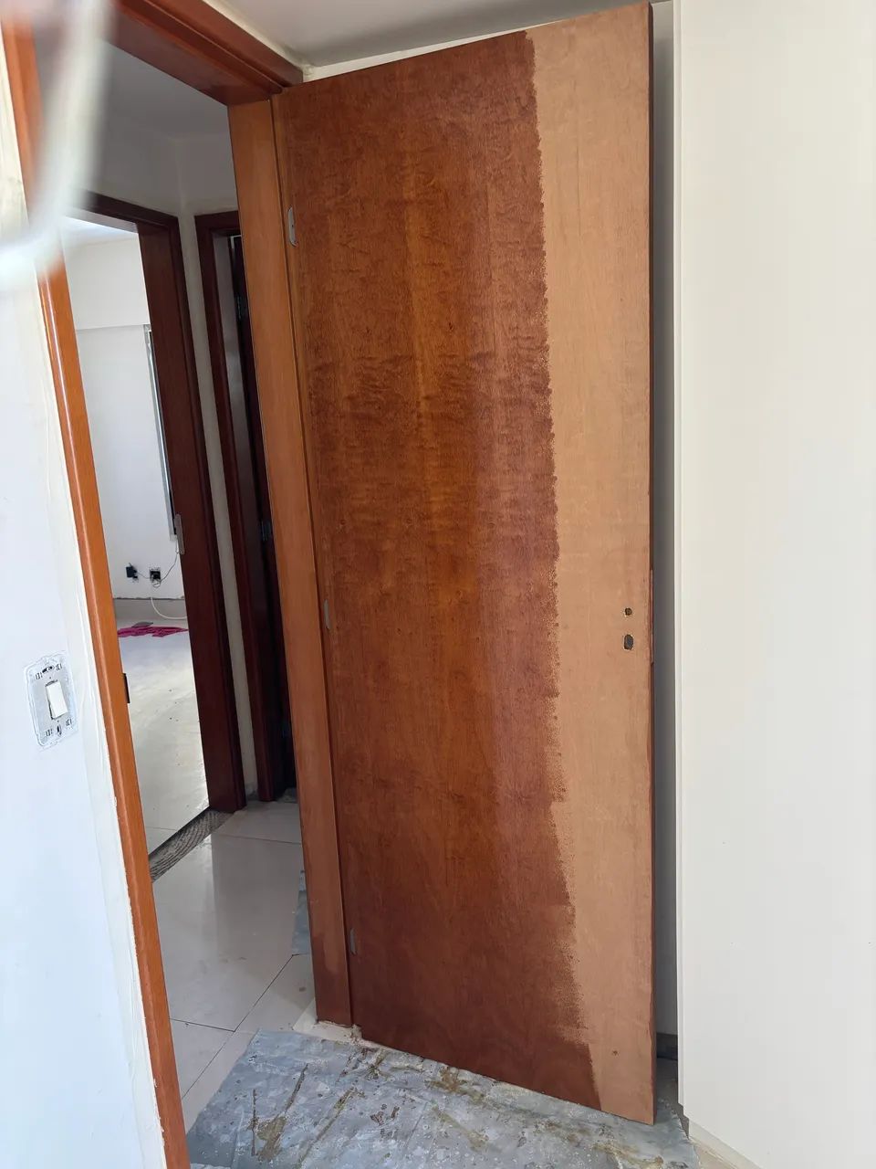 Instalação de porta de madeira - Foto 2