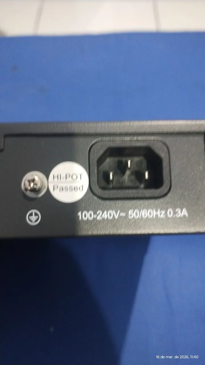 Swtich Tp link 24 portas - Foto 2