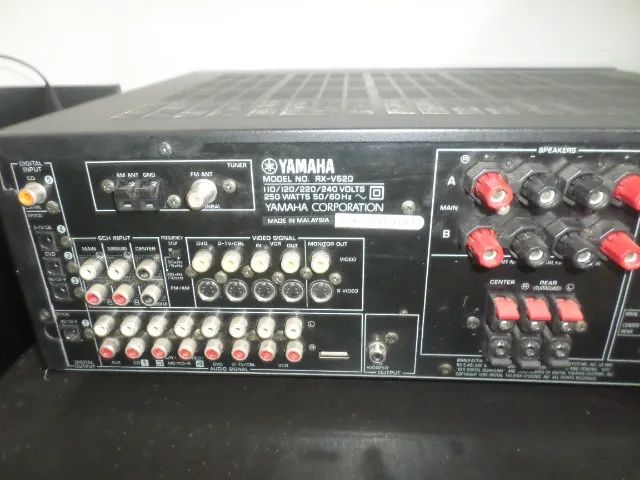 Receiver Yamaha  Model RX-V520 - Foto 4