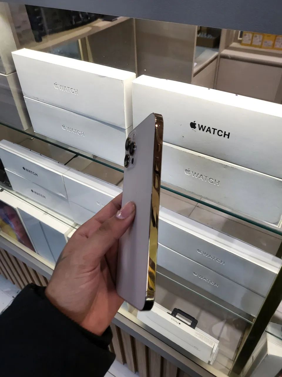 Iphone 12 Pro Max 256gb gold - Foto 3