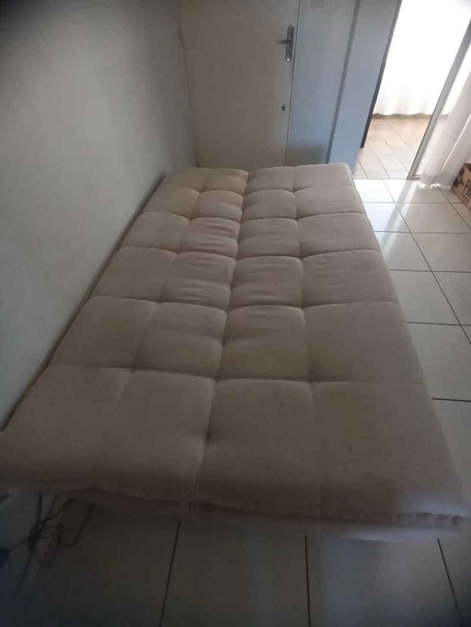 Sofá semi novo 6 meses de uso - Foto 2