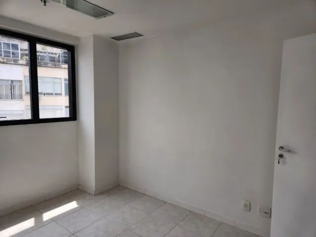 Sala com 30 mts2 Flamengo proximo metro do  Largo do Machado - Foto 4