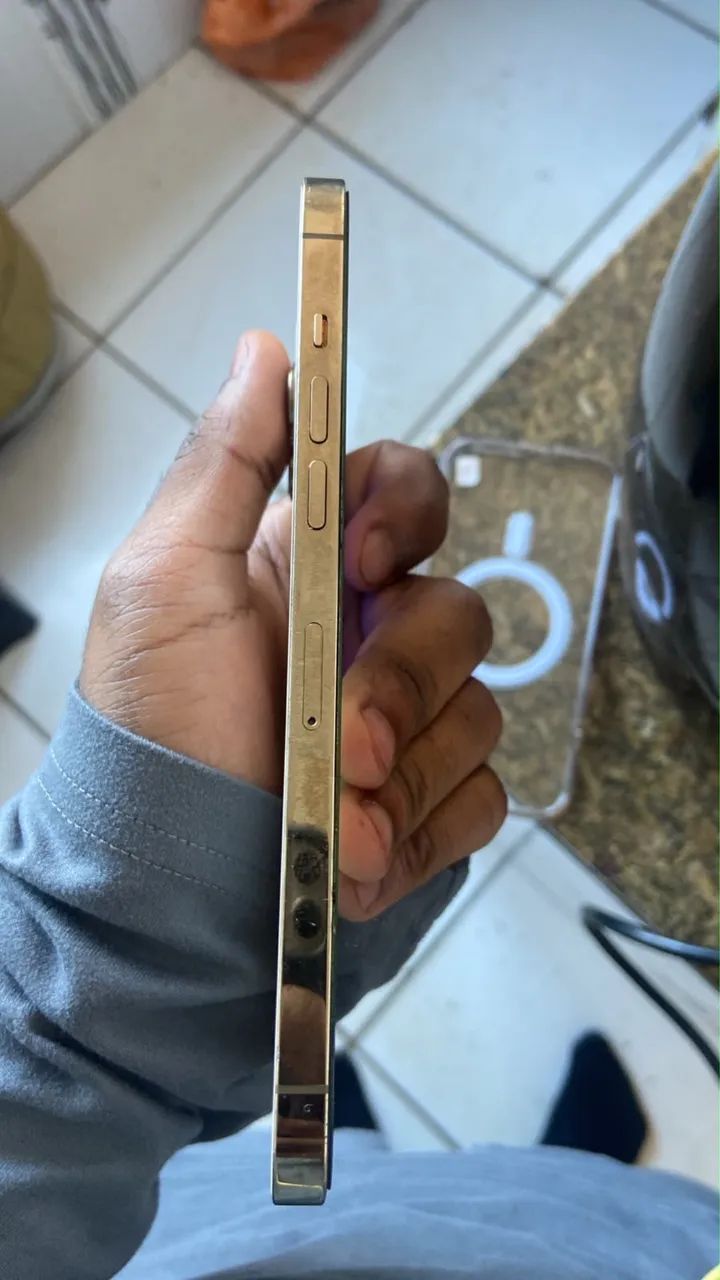 iPhone 12 Pro Max - Foto 3