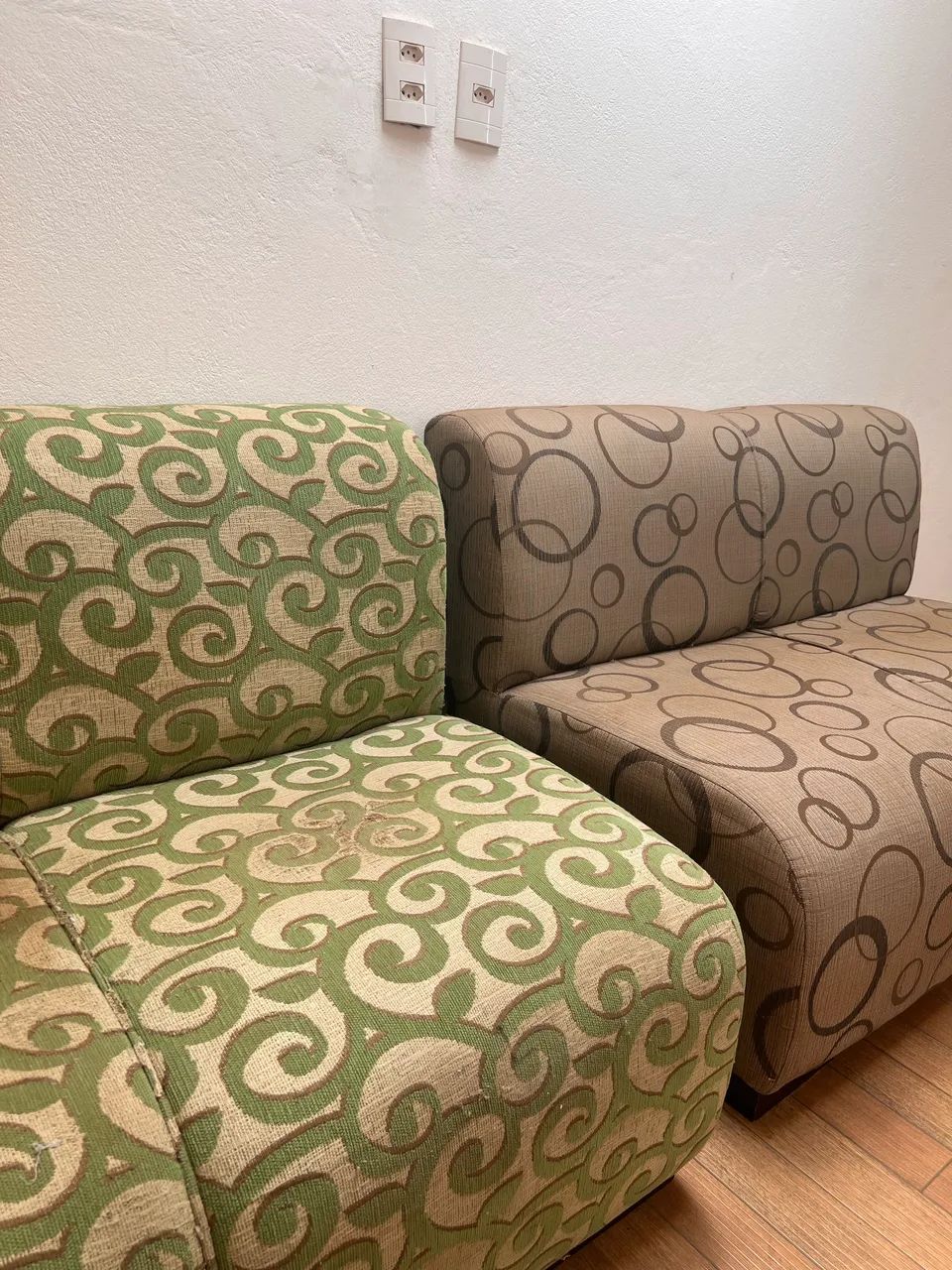 Vendo sofás 2 lugares - Foto 3