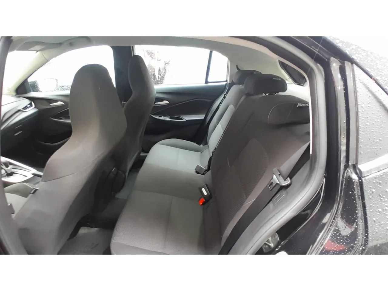 Chevrolet Onix Hatch LT 1.0 12V TB Flex Aut. 4P, foto 9 de 16