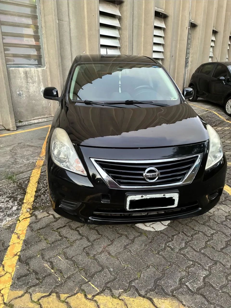 Nissan Versa 1.6 16V FLEX SV 4P MANUAL 2014