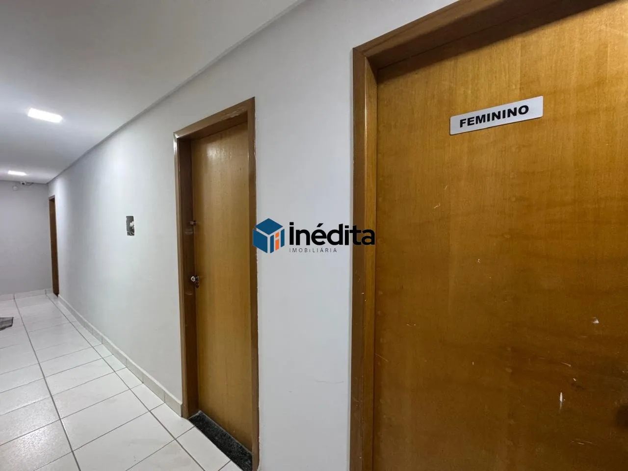 Excelente oportunidade de locação de Sala Comercial, 2º piso, Setor Sudoeste, R$1.000,00/m - Foto 2