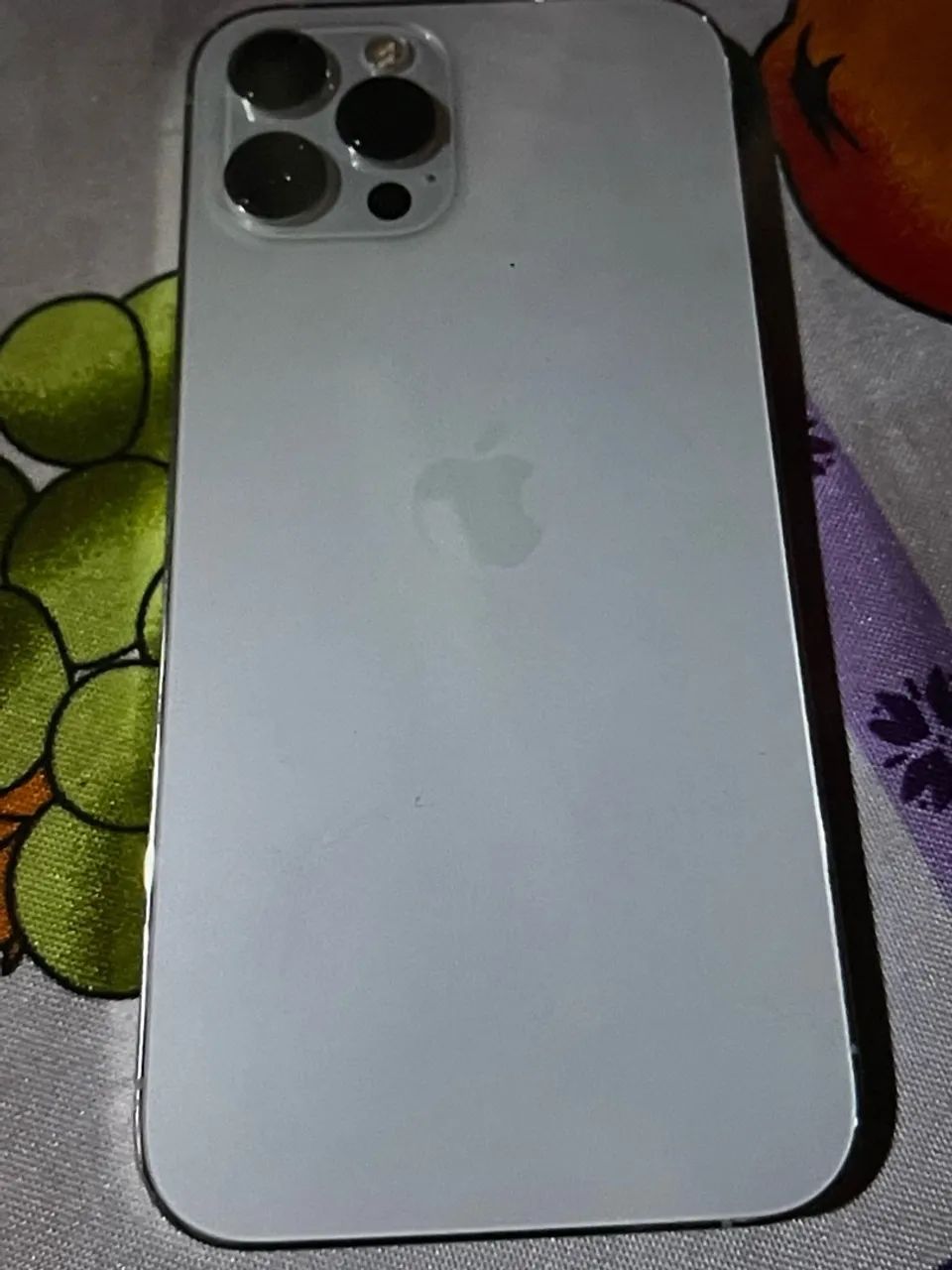 VENDE SE iPhone 12 Pro Max 128g bateria 75% : 80 % - Foto 3