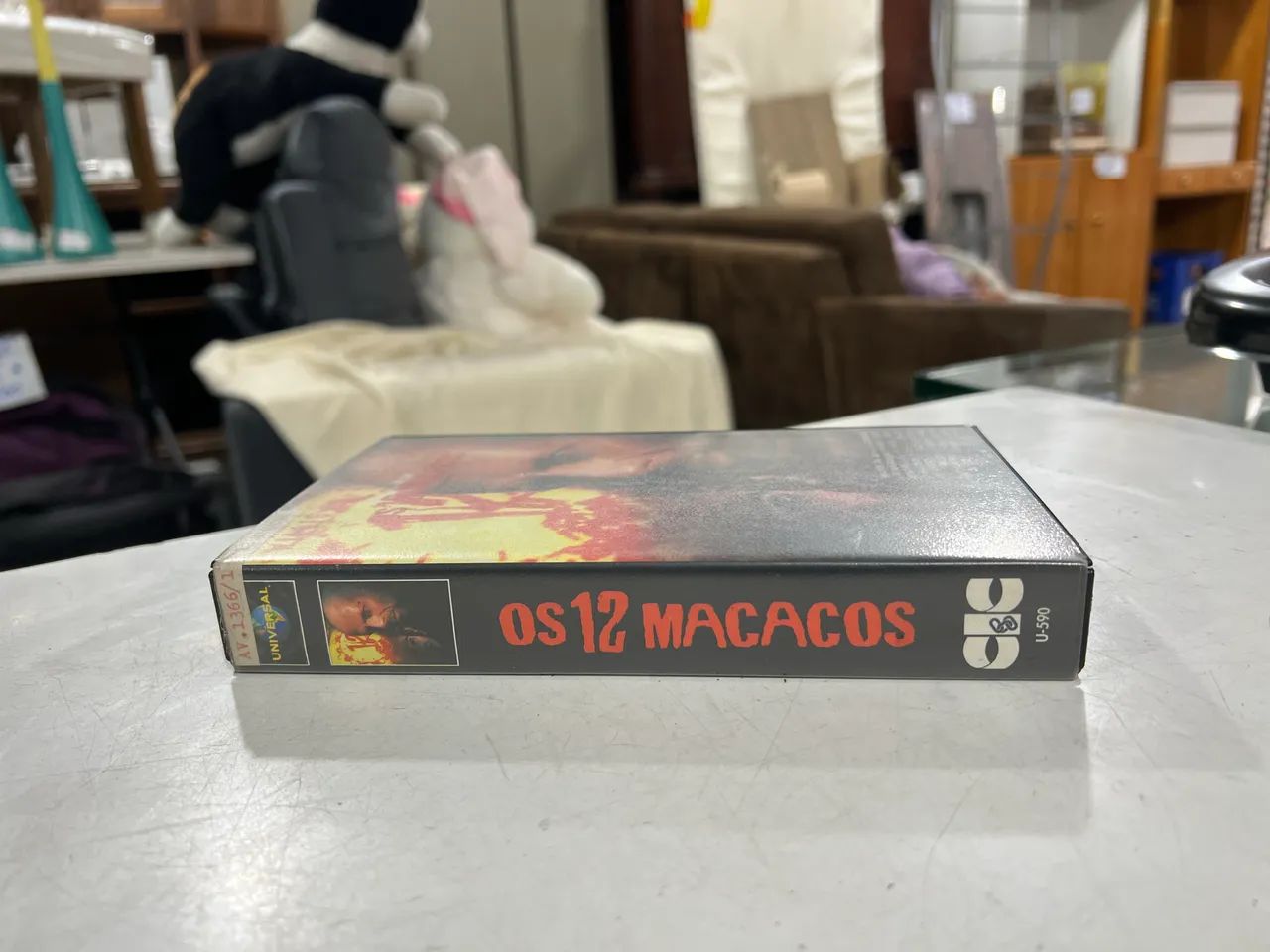 Fita VHS Os 12 Macacos - Foto 3