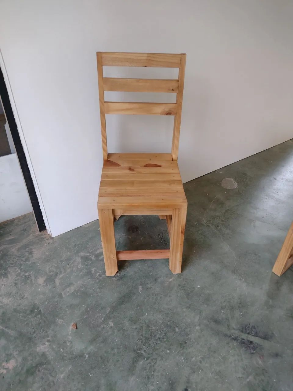 Vendo cadeiras de jantar com mesas ou avulsa  - Foto 4