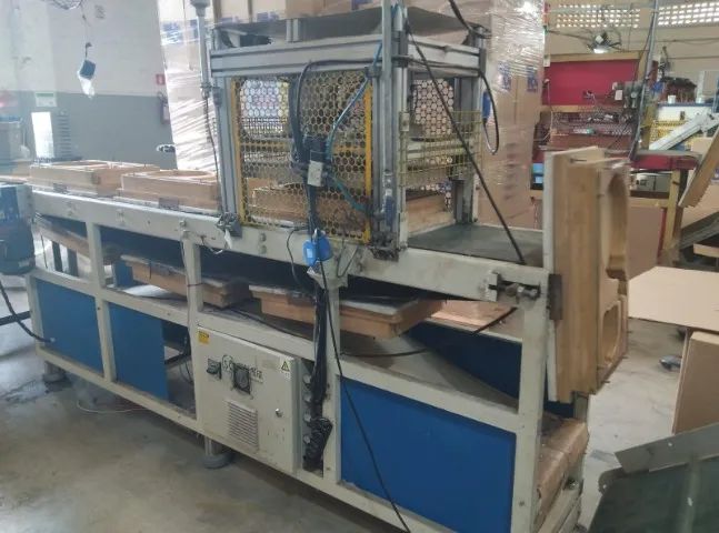 Blistadeira automática