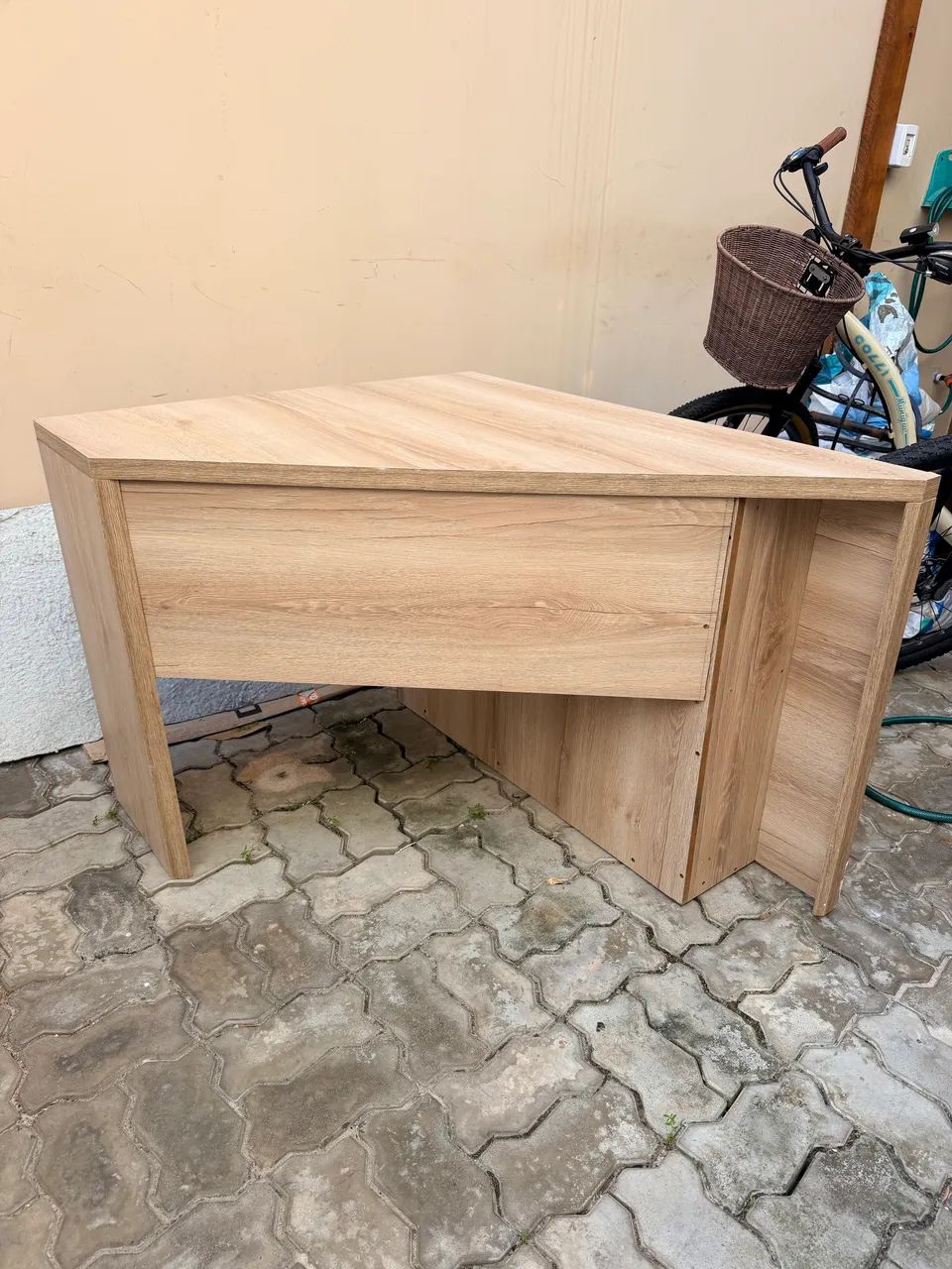 Mesa de escritório madeira MDF com nicho  - Foto 3