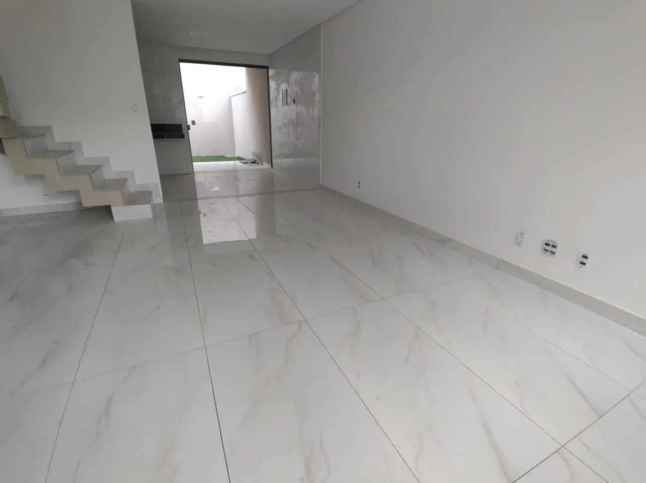 Casa duplex 3 quartos, 1 suite, no B. Santa Mônica - Foto 4