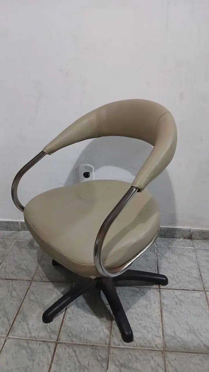 Cadeira para salão de beleza. 