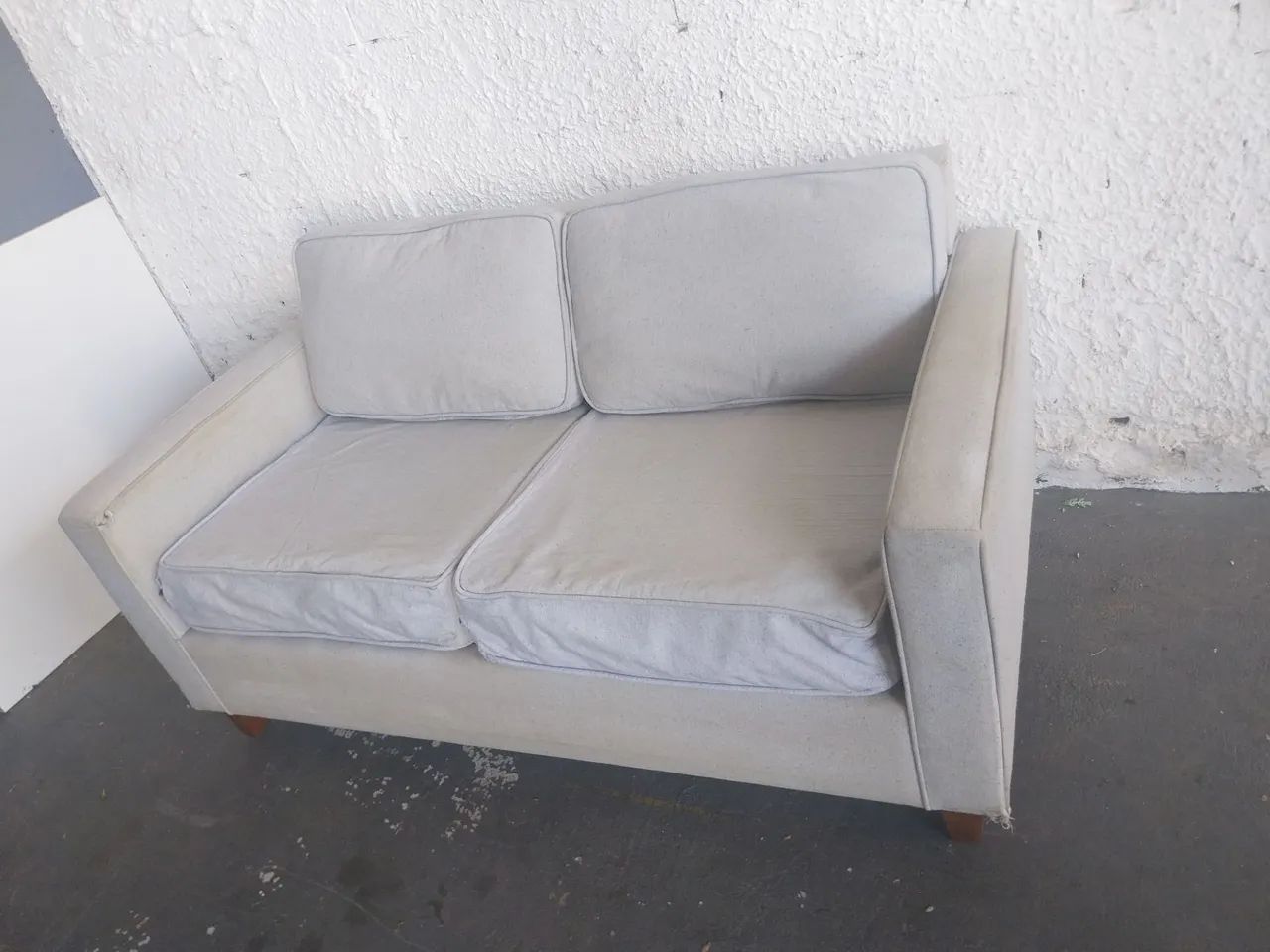 Vendo sofá Cinza lindo 65115872025090121