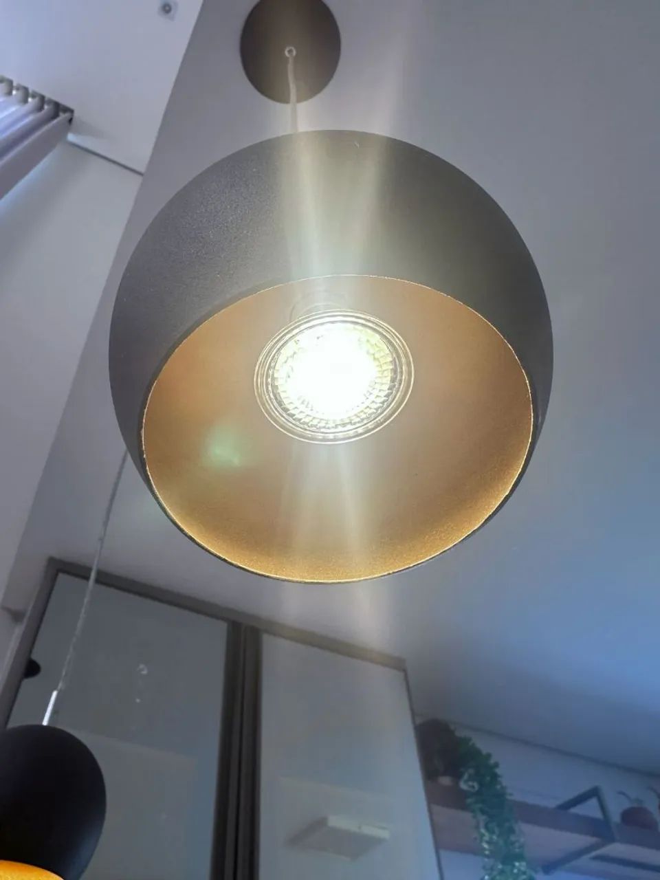 Lustre pendente de bancada - Foto 4