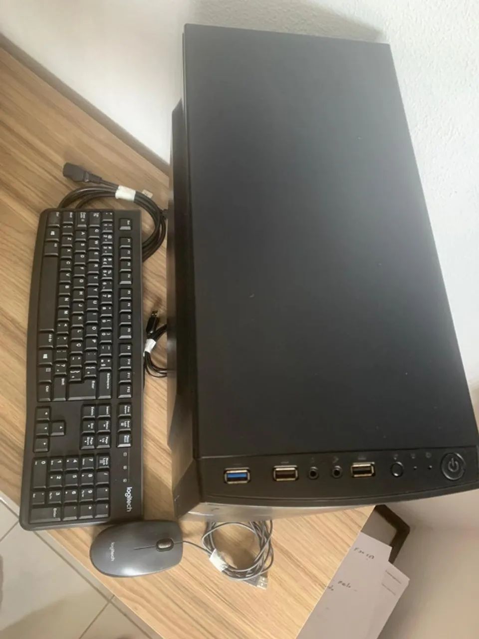 CPU Intel Pentium Gold G5400 8GB SSD 256GB + Kit Logitech - Foto 2