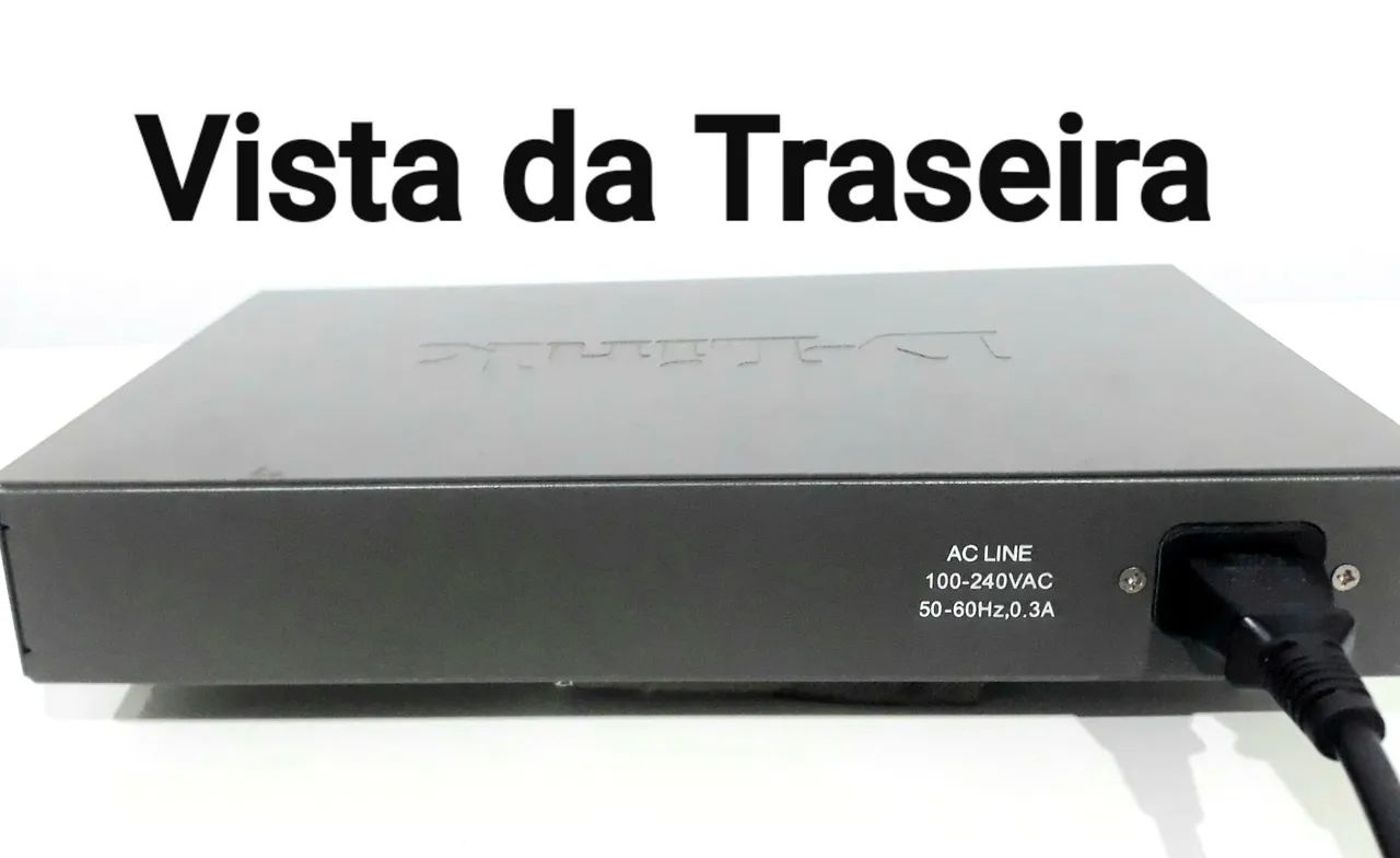 Switch D-Link 24 Portas Modelo: DES-1024D Fast Ethernet - Foto 2