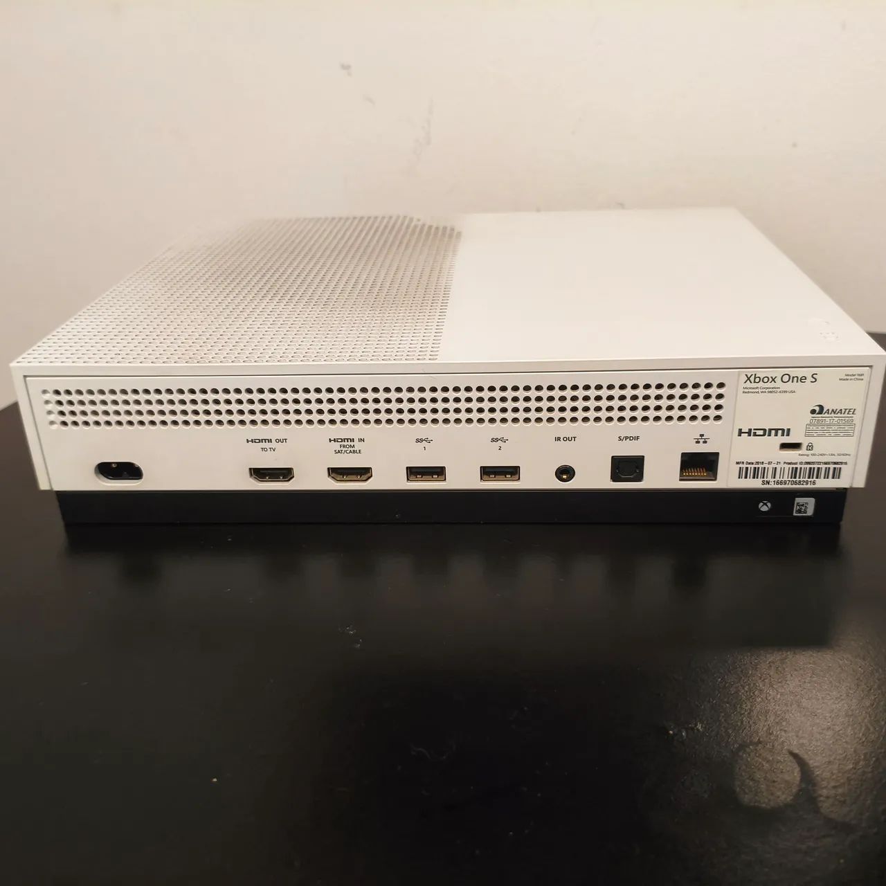 Xbox One S 1TB - Foto 4