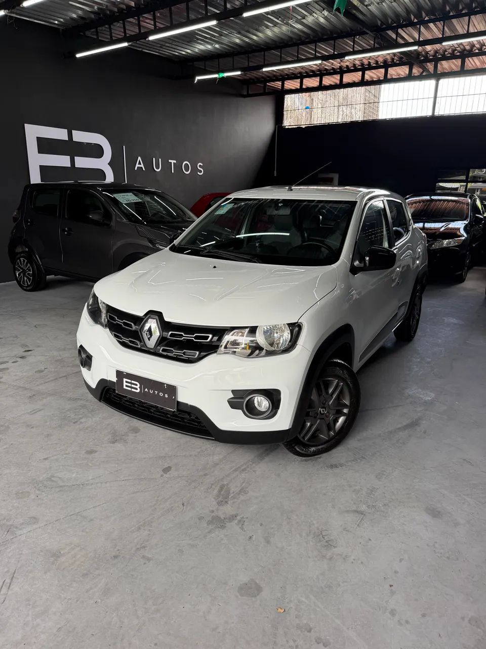 Renault Kwid Intense 1.0 Flex 12V 5P Mec. 2019