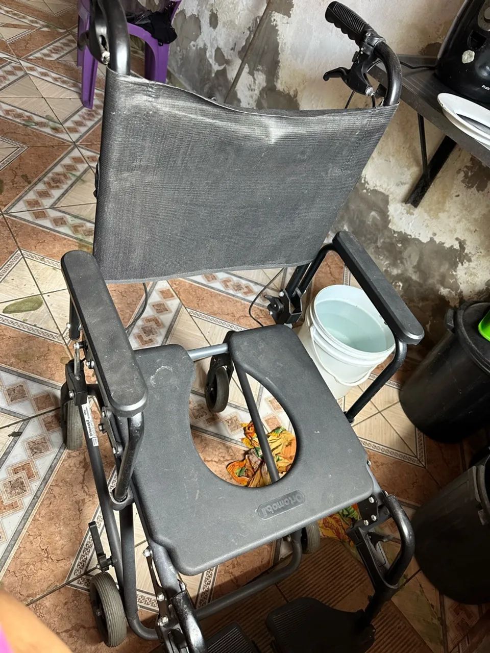 Cadeira de Banho de Alumínio  - Foto 3