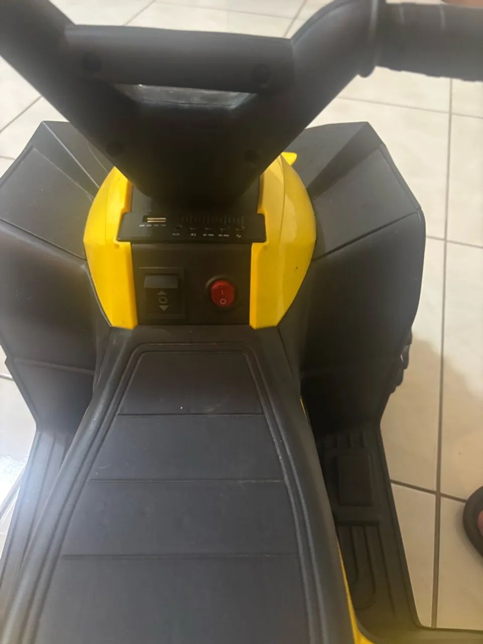 Carrinho elétrico com pedal  - Foto 3