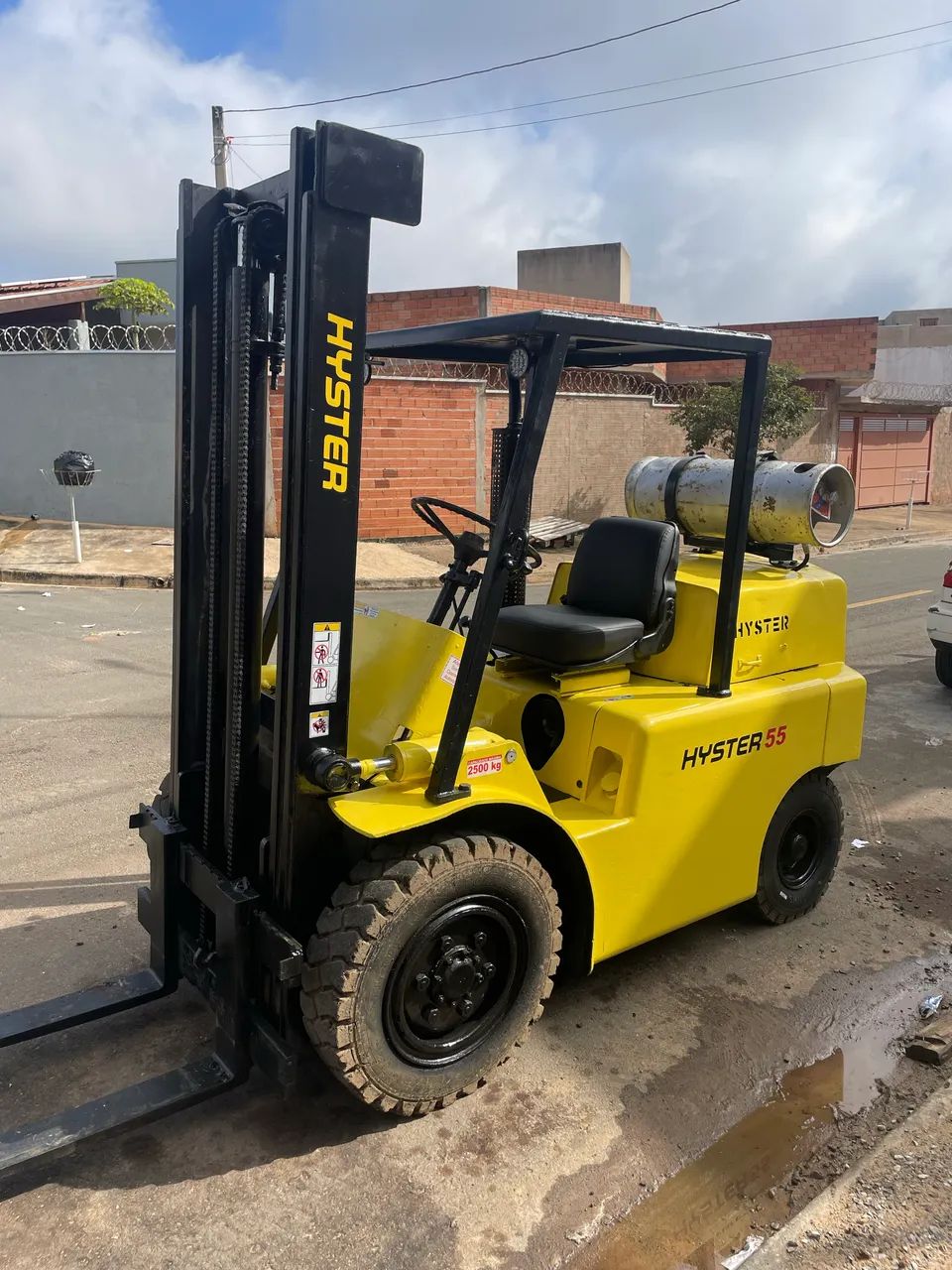 Empilhadeira Hyster 55 Capacidade 2.5kg