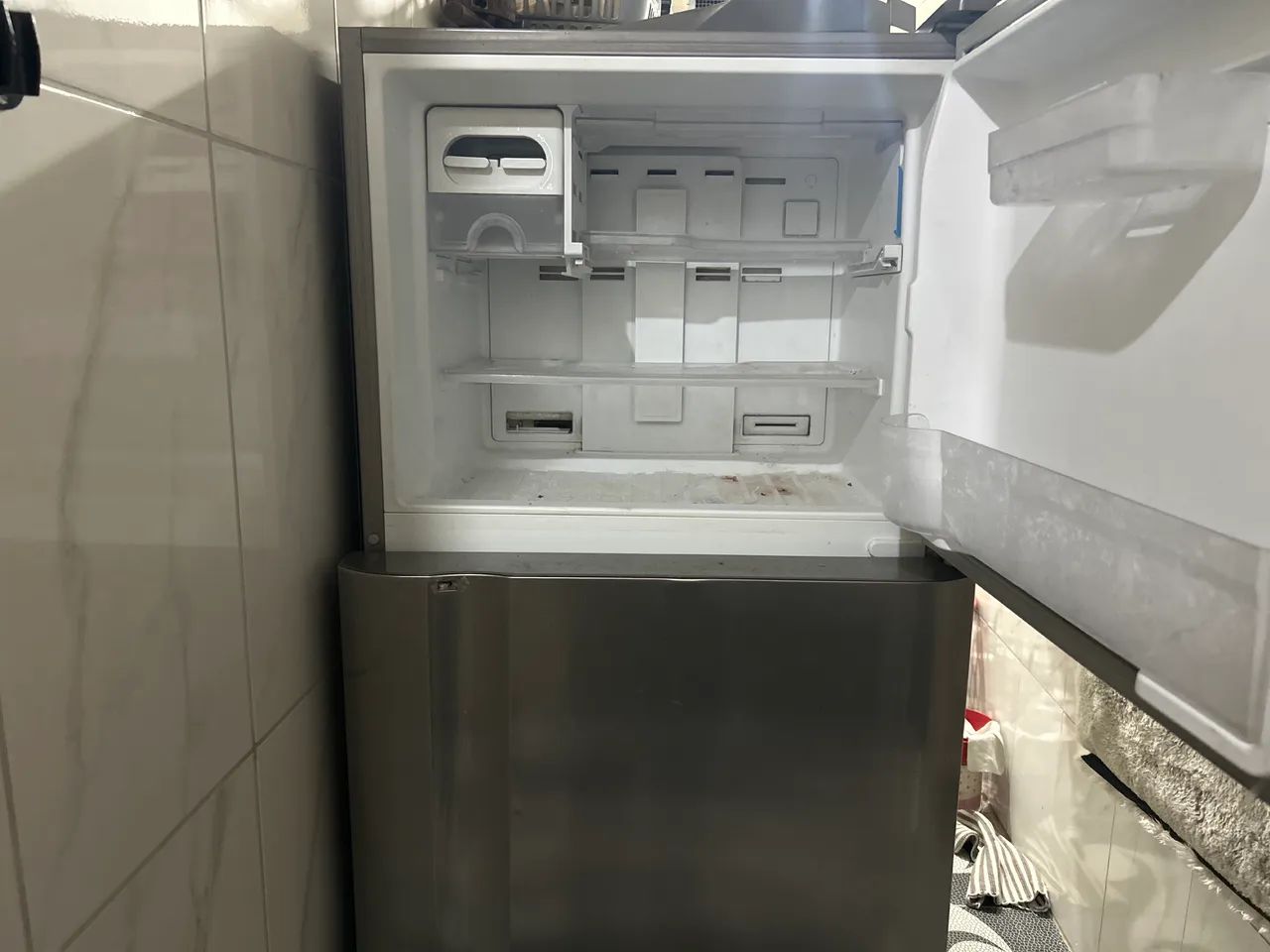 Geladeira eletrolux  - Foto 2