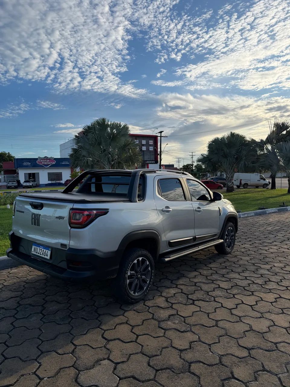 Fiat Strada Ultra 1.0 Flex Turbo CD Aut. 2025 - Foto 5