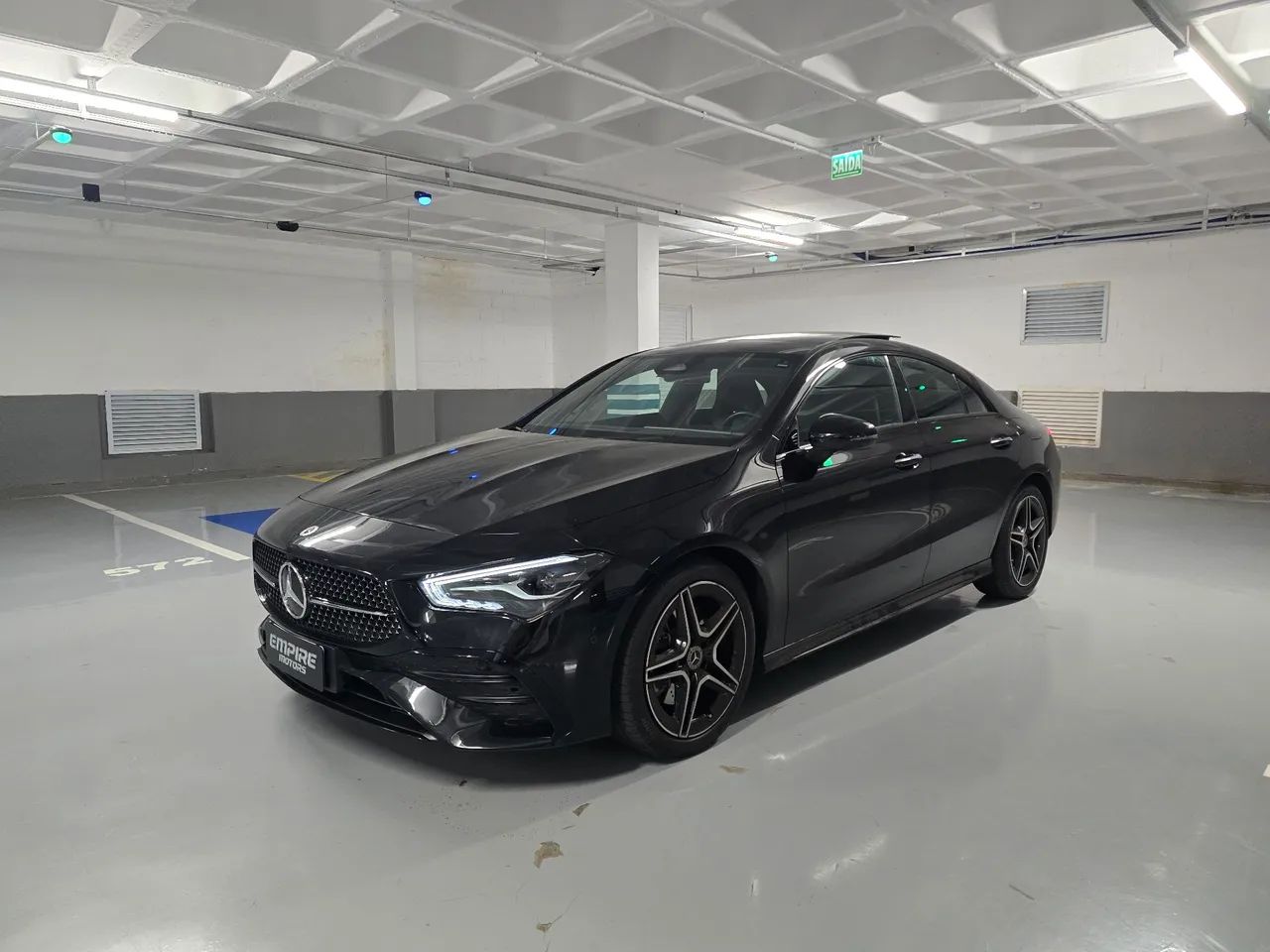 Mercedes-Benz Cla-200 2025