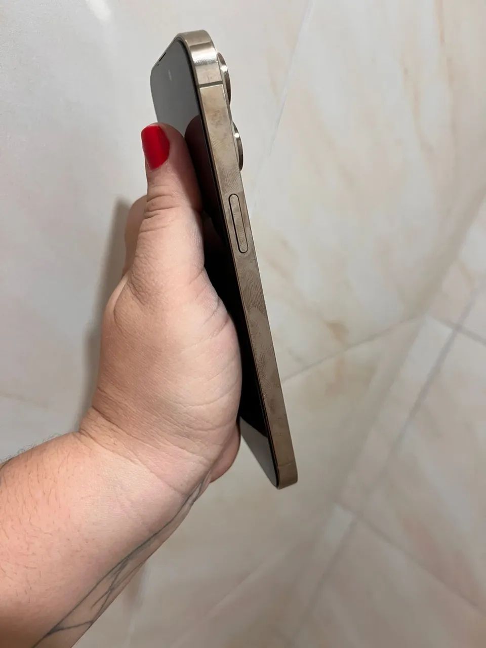 IPHONE 14 pro Max 128GB GOLD - Foto 2