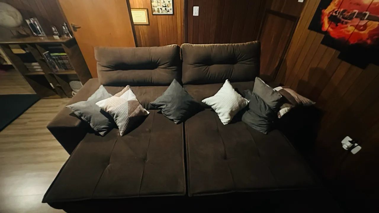 Sofá semi novo 