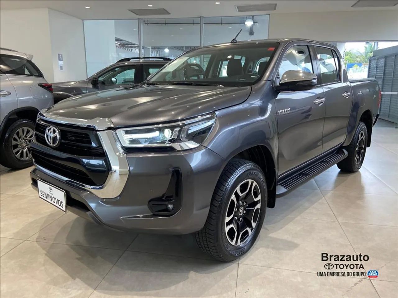 Toyota Hilux Hilux CD SRV 4x4 2.8 TDI Diesel Aut. 2025