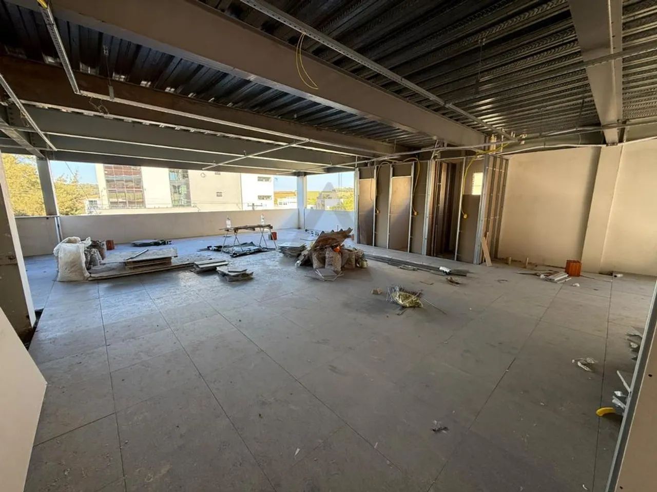 Sala para alugar em Campinas, Loteamento Alphaville Campinas, com 240 m², Prédio CMLN - Foto 3