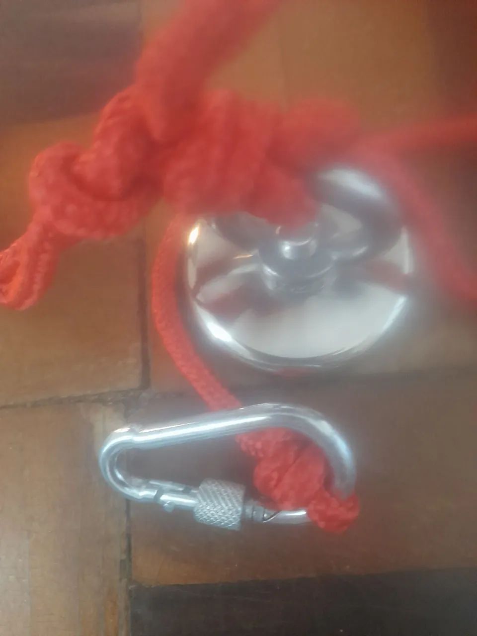 Imã  de neomidio com corda - Foto 2