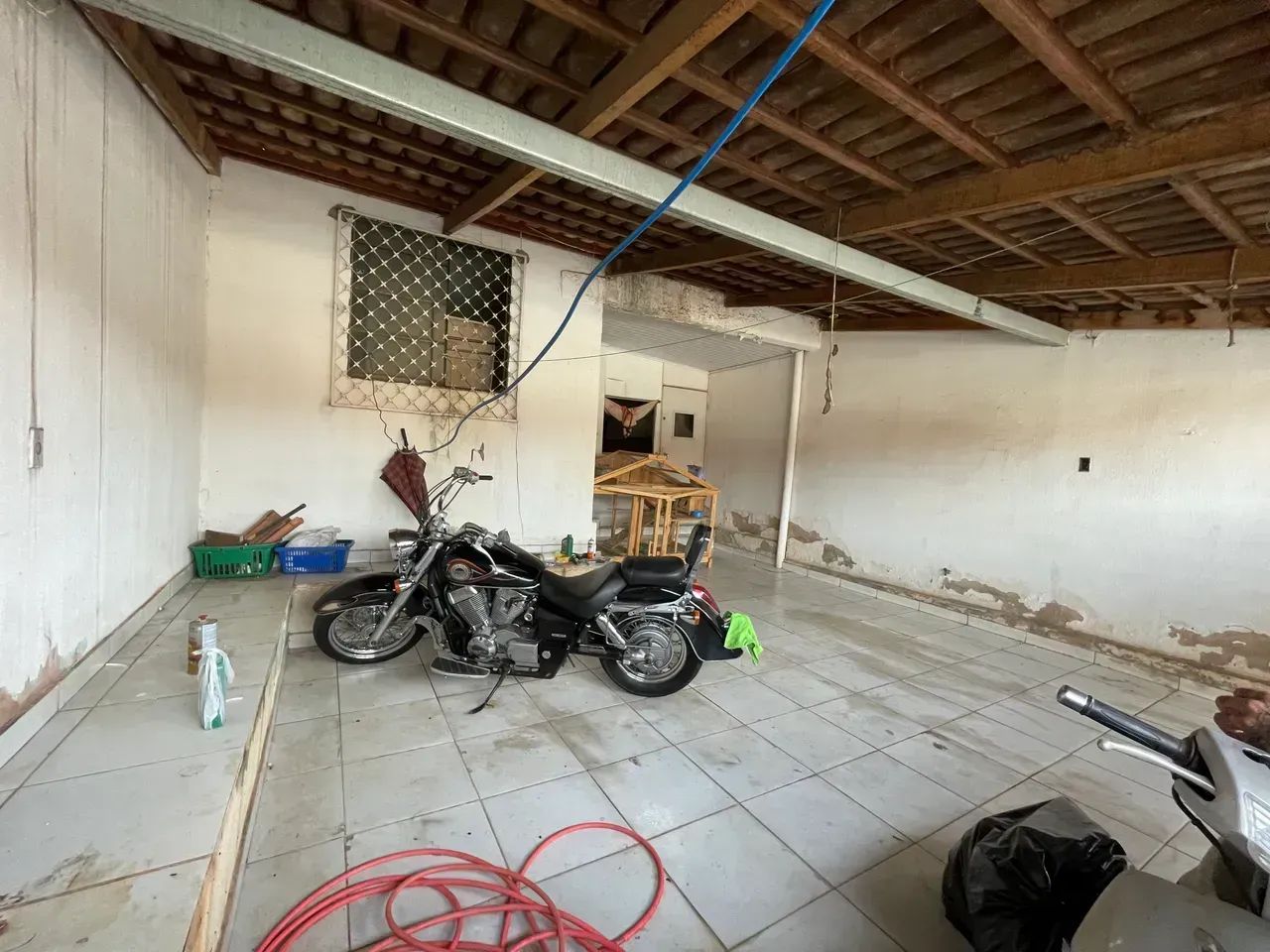 Casa 2 quartos com garagem  oportunidade para reforma  130 m² - Foto 3